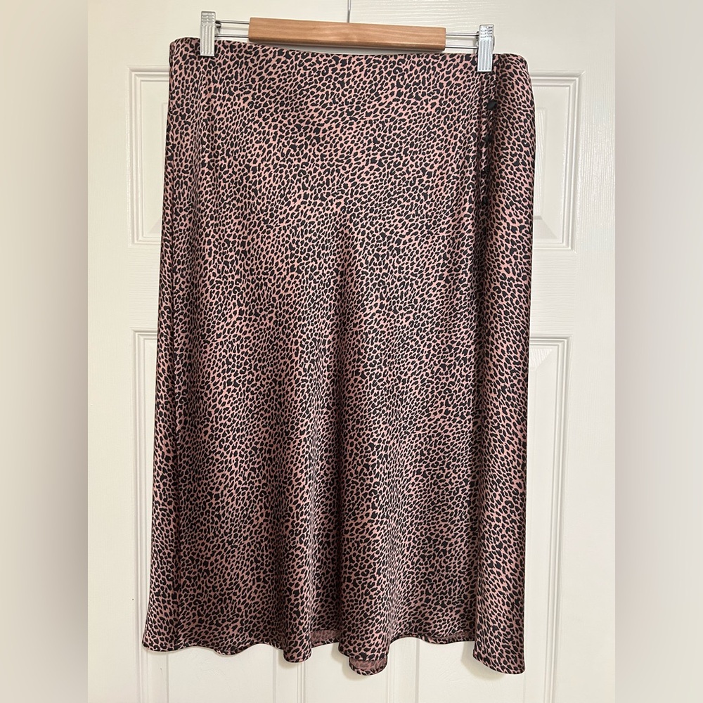 Victoria's Secret Black and Pink Leopard Print Satin Side Slit Midi Skirt NWT